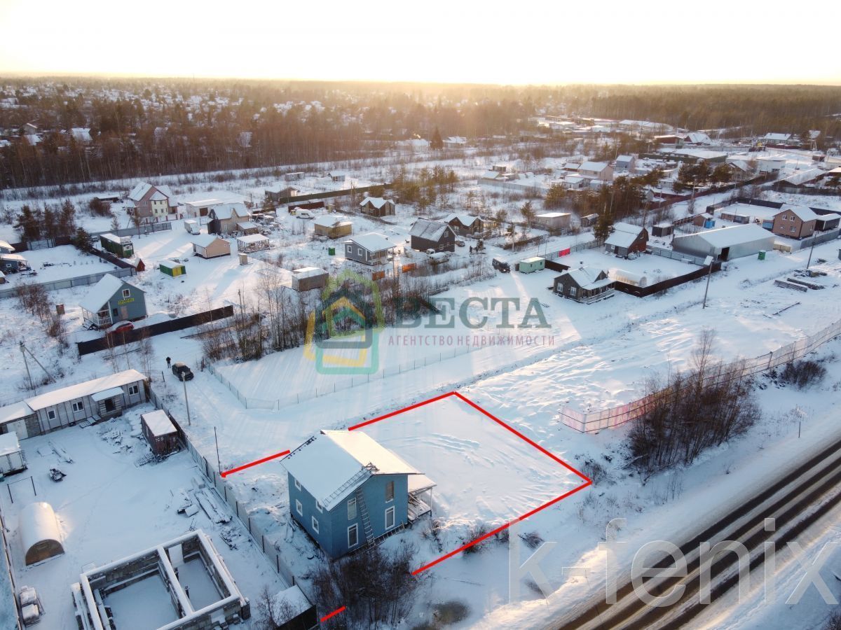 дом 90 метров, участок 9 сот